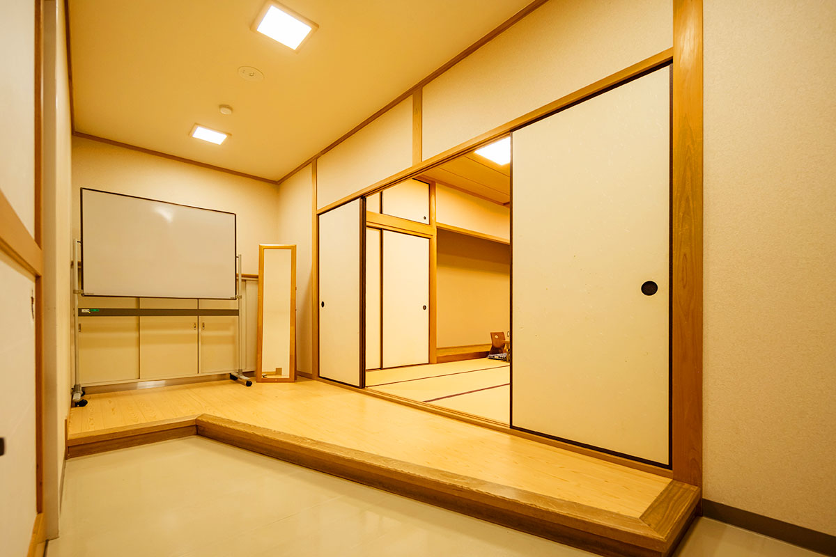 和室 (4F)